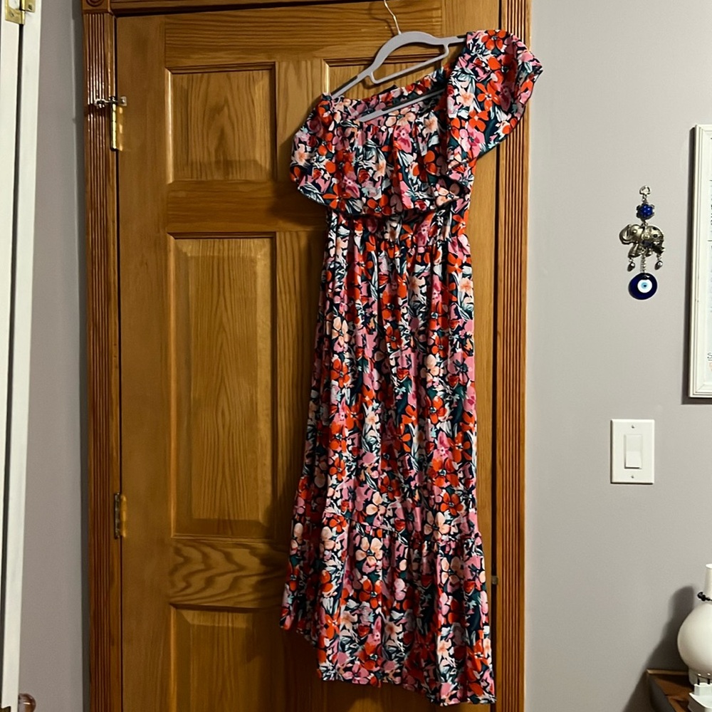 Brand new never worn with tags one shoulder ruffle floral print dress in size S